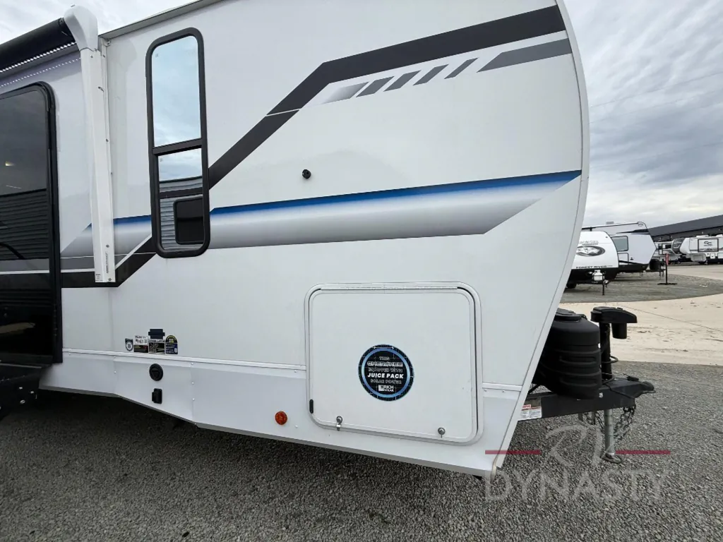 2026 Forest River Cherokee Alpha Wolf 29TB, Photos photo 21