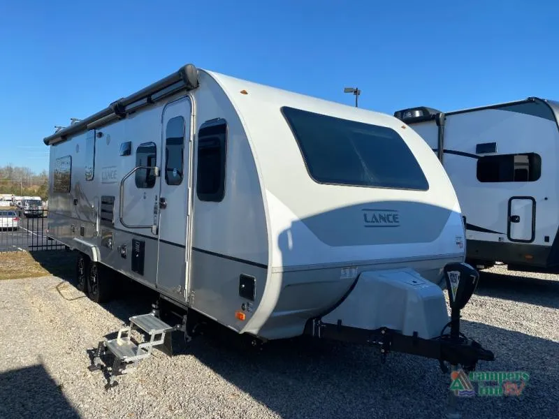 2021 Lance Lance 2465 - Main photo