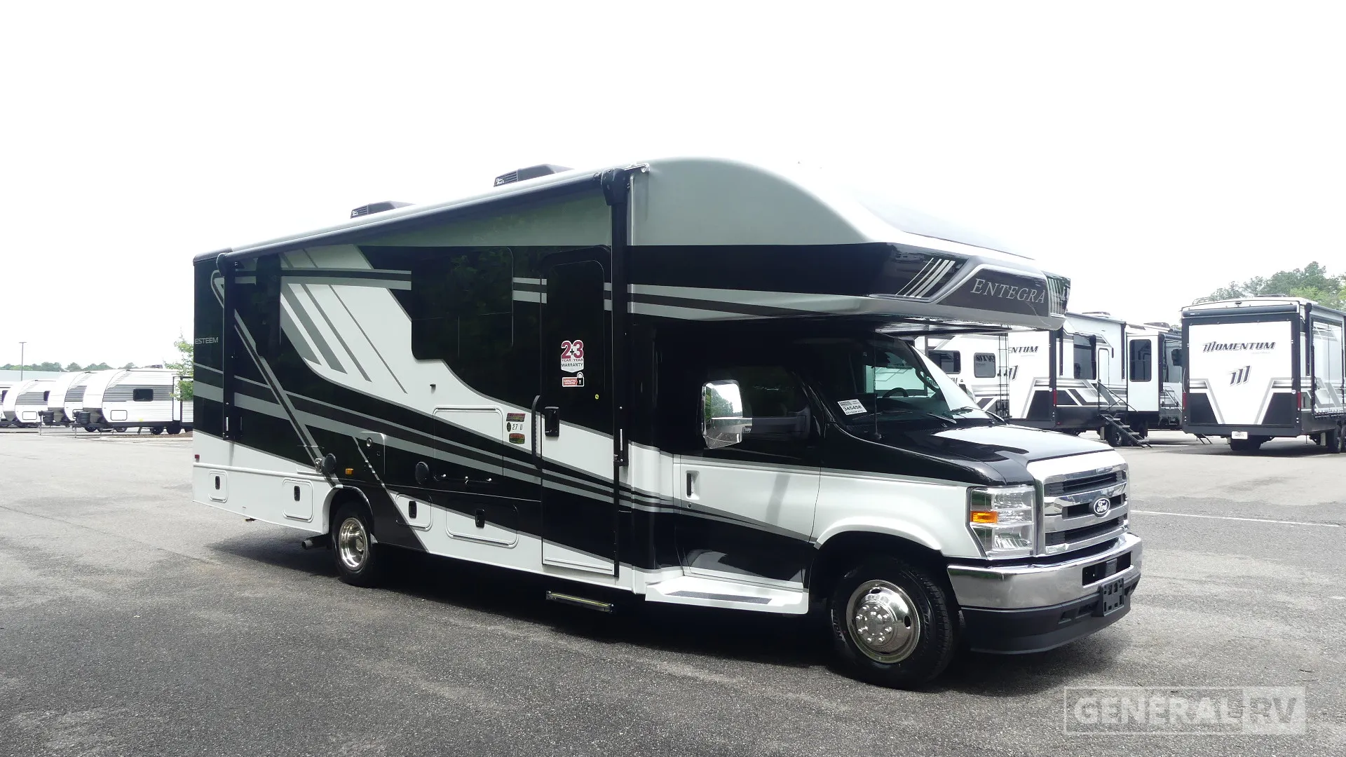 2026 Entegra Coach Esteem 27U - Photo 2