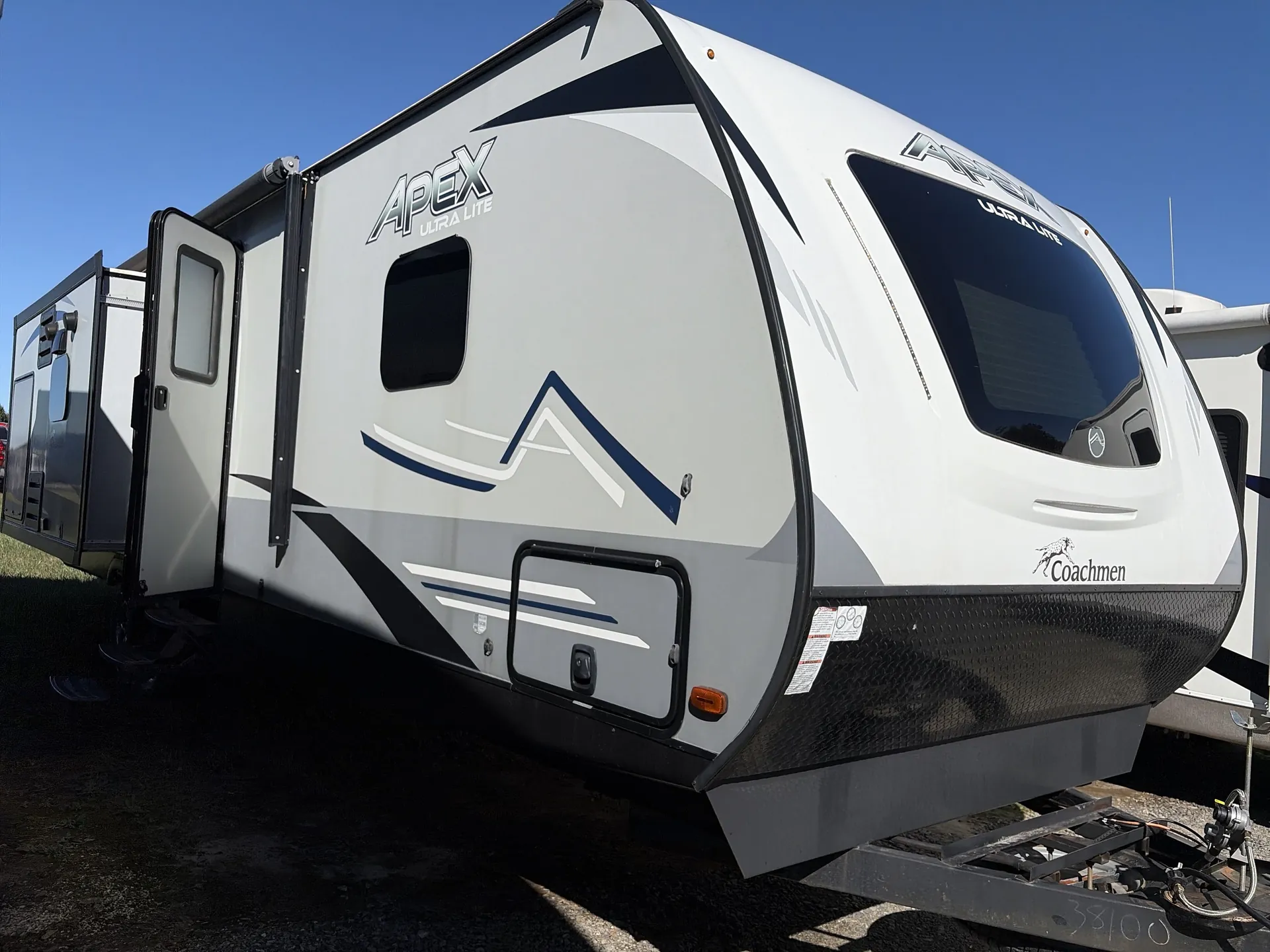 2021 Coachmen Apex 293RLDS - Photo 2