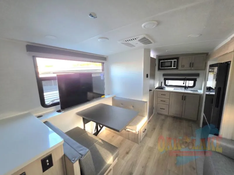2026 Forest River Rockwood Mini Lite 2522FB - Photo 4