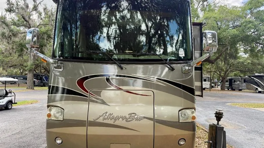 2006 Tiffin Allegro Bus 42 QDP - Photo 2