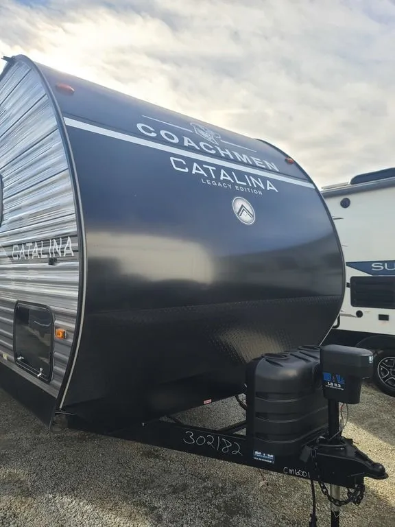 2026 Coachmen Catalina Legacy Edition 273DBHCK - Photo 2