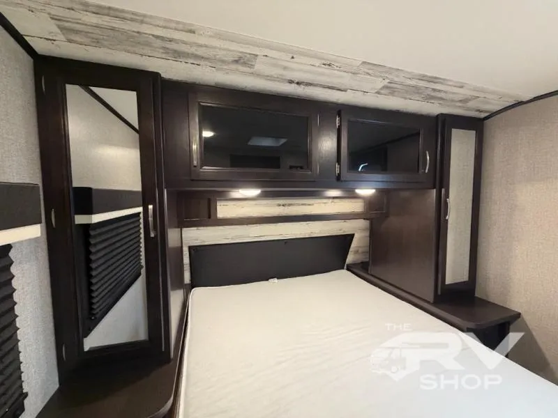 2021 Jayco Jay Feather 27RL - Photo 3