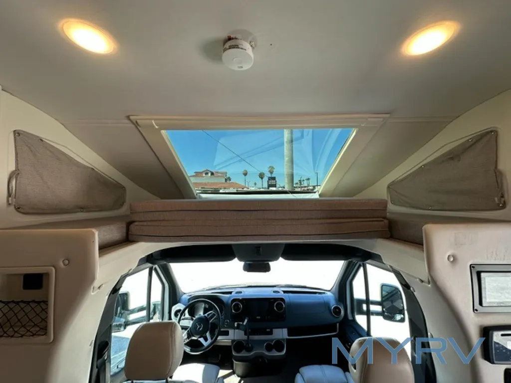2023 Thor Motor Coach Tiburon 24FB, Photos photo 7
