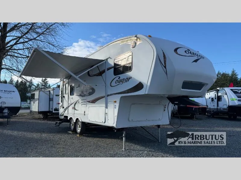 2011 Keystone Cougar X-Lite 244RLSWE - Main photo