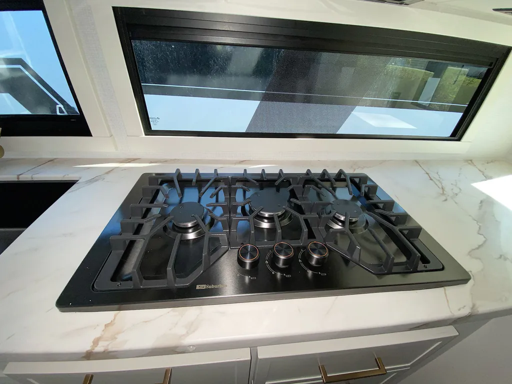 2026 Brinkley Model Ix 20X, Photos photo 11