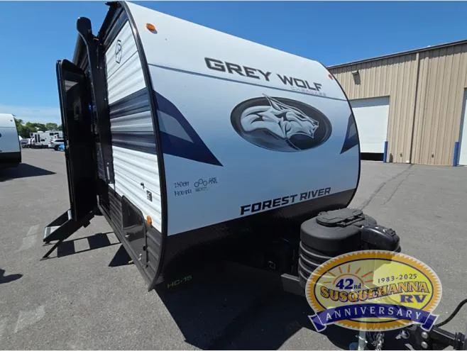 2027 Forest River Cherokee Grey Wolf 23DBH - Photo 2