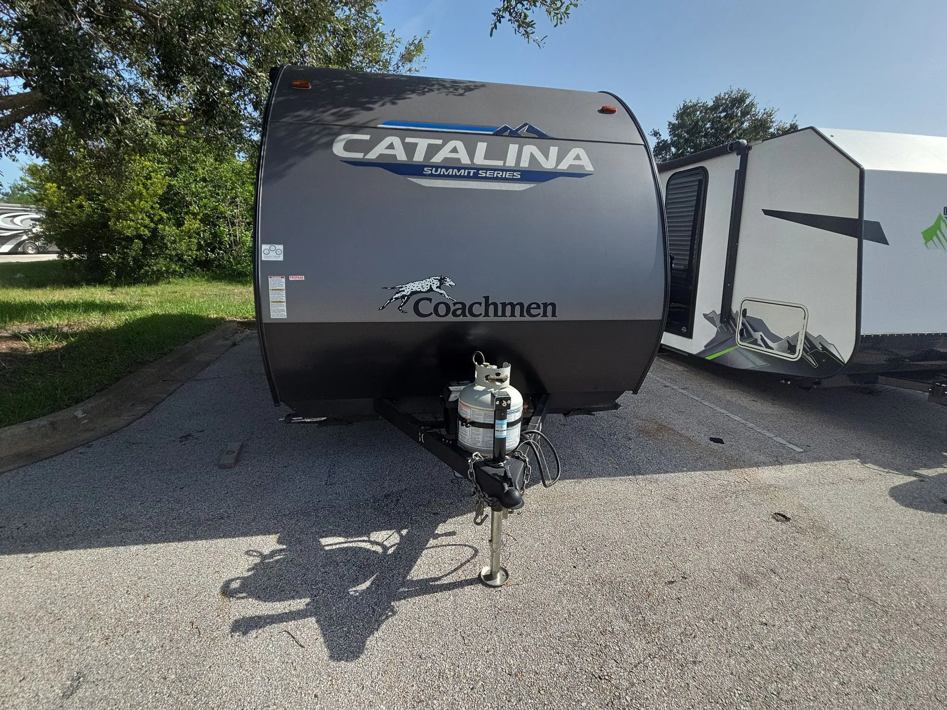 2023 Coachmen Catalina Summit Series 7 184FQS - Photo 3