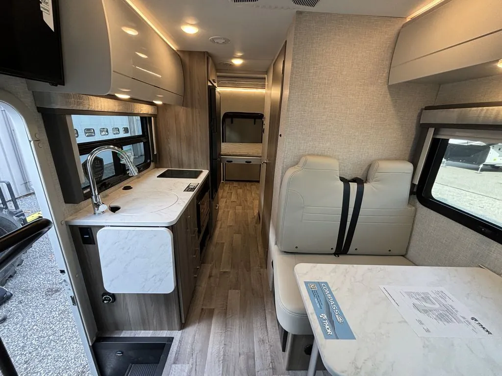2025 Thor Motor Coach Compass 22MT - Photo 4