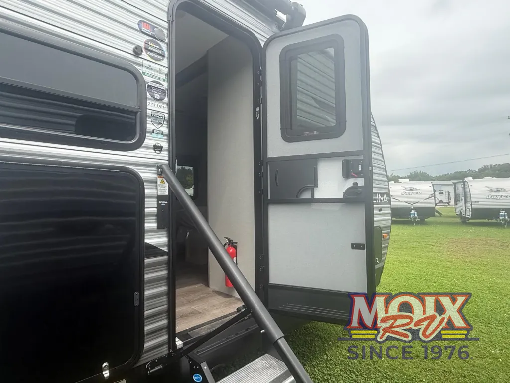 2026 Coachmen Catalina Legacy Edition 273DBHCK, Photos photo 13