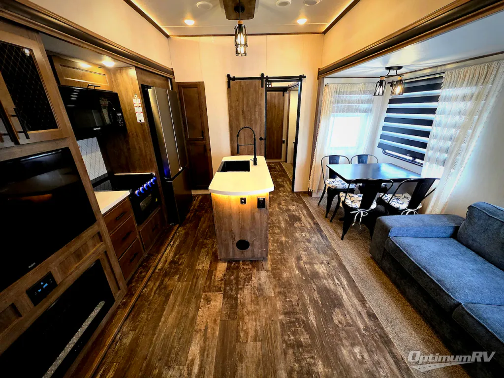 2022 Forest River Sabre 36BHQ, Photos photo 4