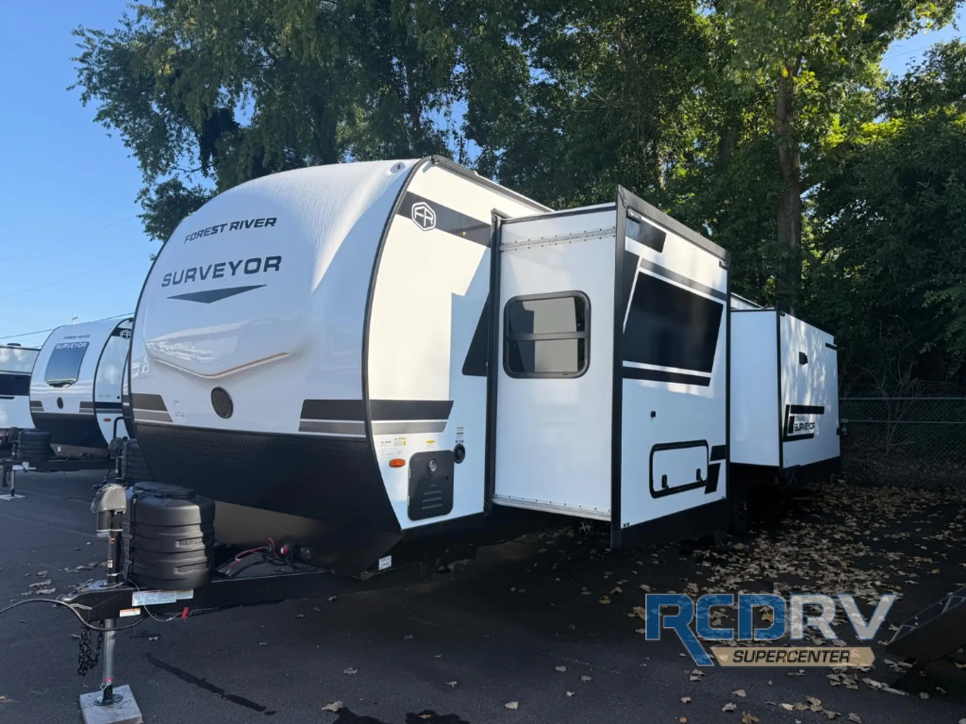 2027 Forest River Grand Surveyor 305RLBS - Photo 3