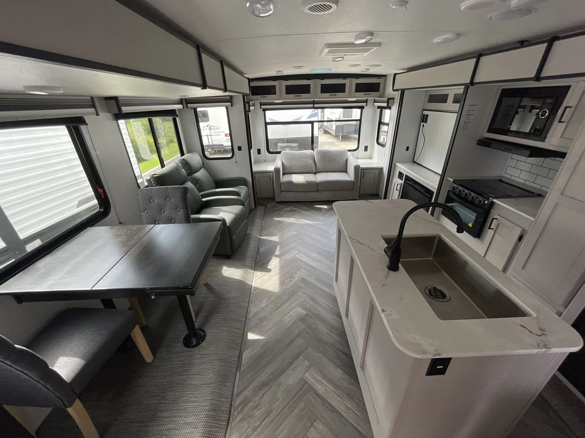 2023 Heartland Mallard M335 — living area main