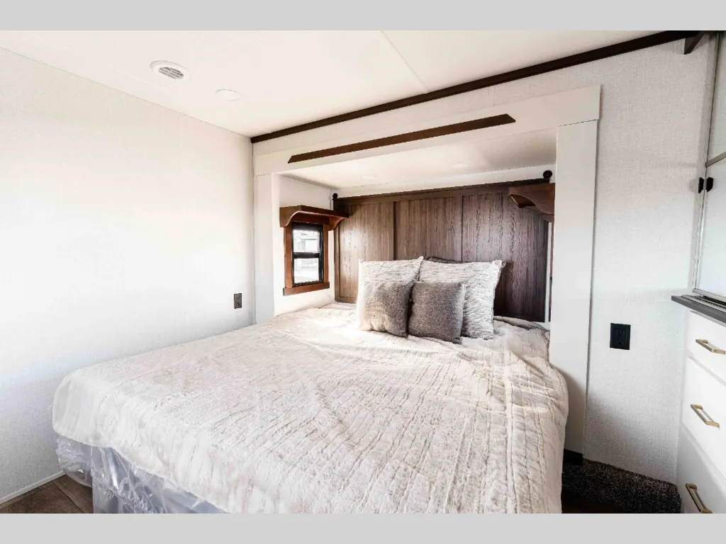 2027 Forest River Cedar Creek 380DB, Photos photo 20