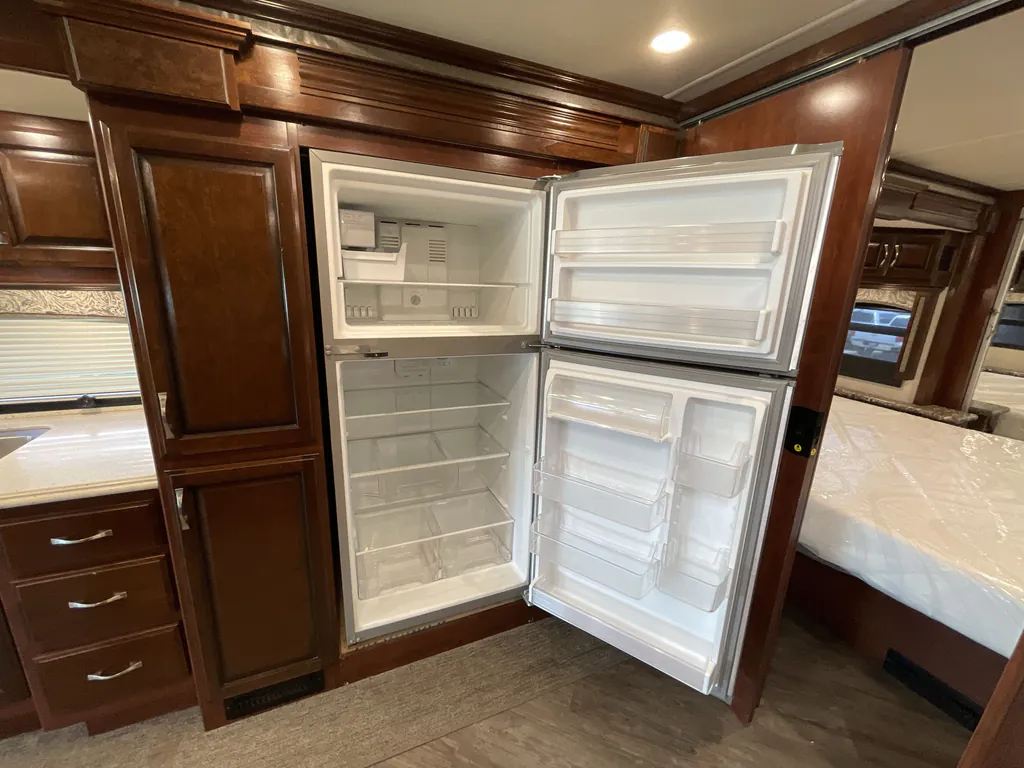 2018 fleetwood Pace Arrow Lxe 38F, Photos photo 9