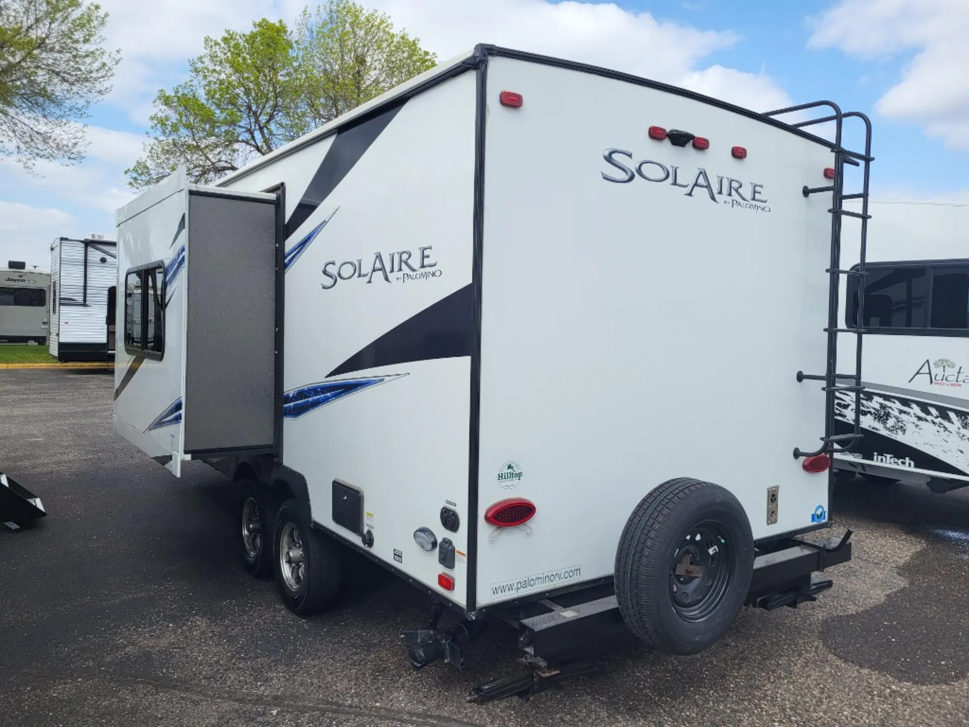 2021 Palomino Solaire 205 SS - Photo 4