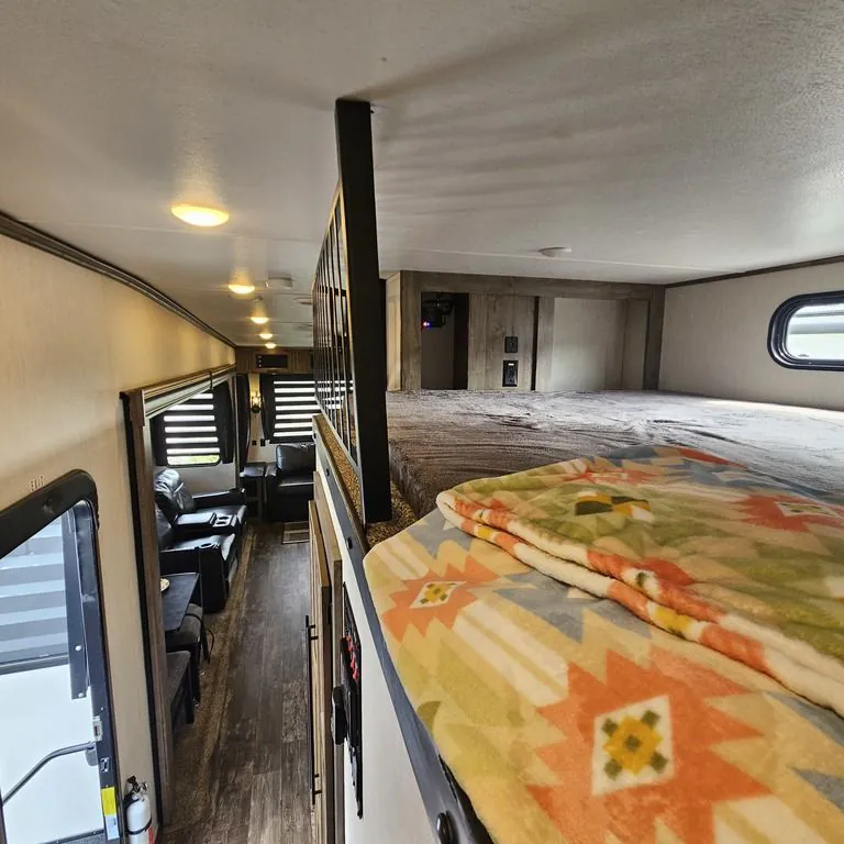 2021 Forest River Sabre 36BHQ, Photos photo 24