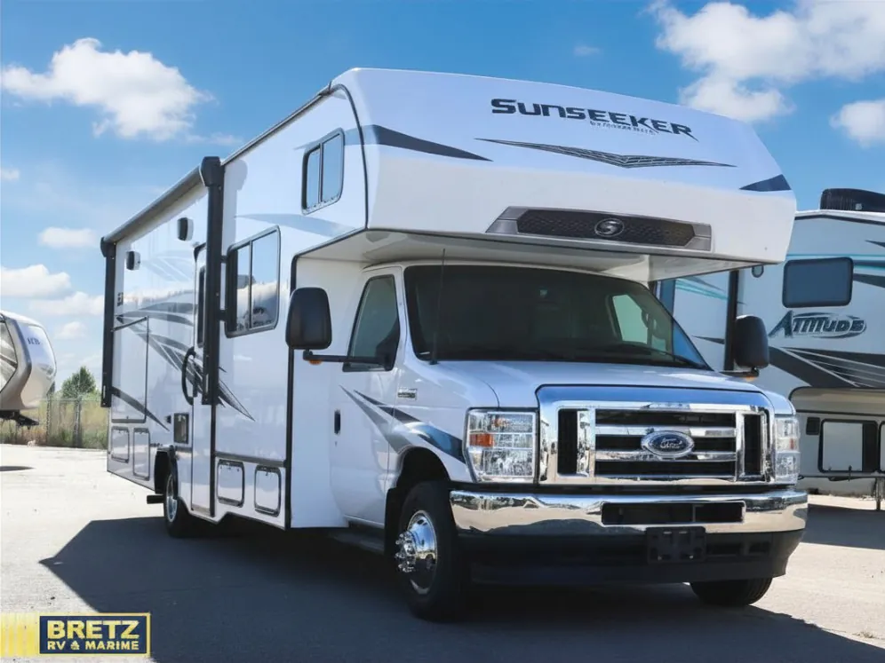 2024 Forest River Sunseeker Classic 2860DS - Photo 3