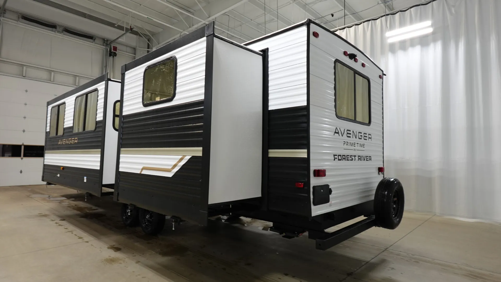2026 Prime Time RV Avenger 30PO - Photo 4