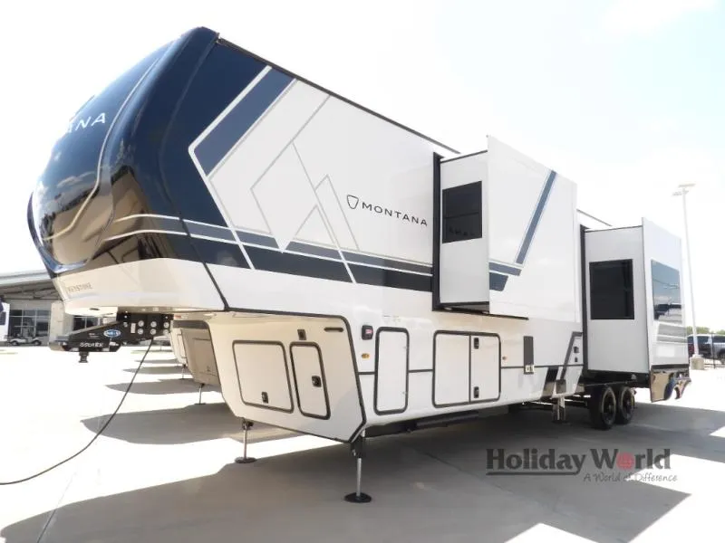 2026 Keystone Montana 3901RK - Photo 4