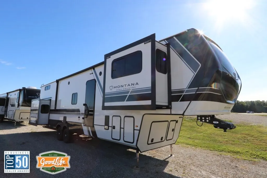 2026 Keystone Montana High Country 377FL - Photo 2