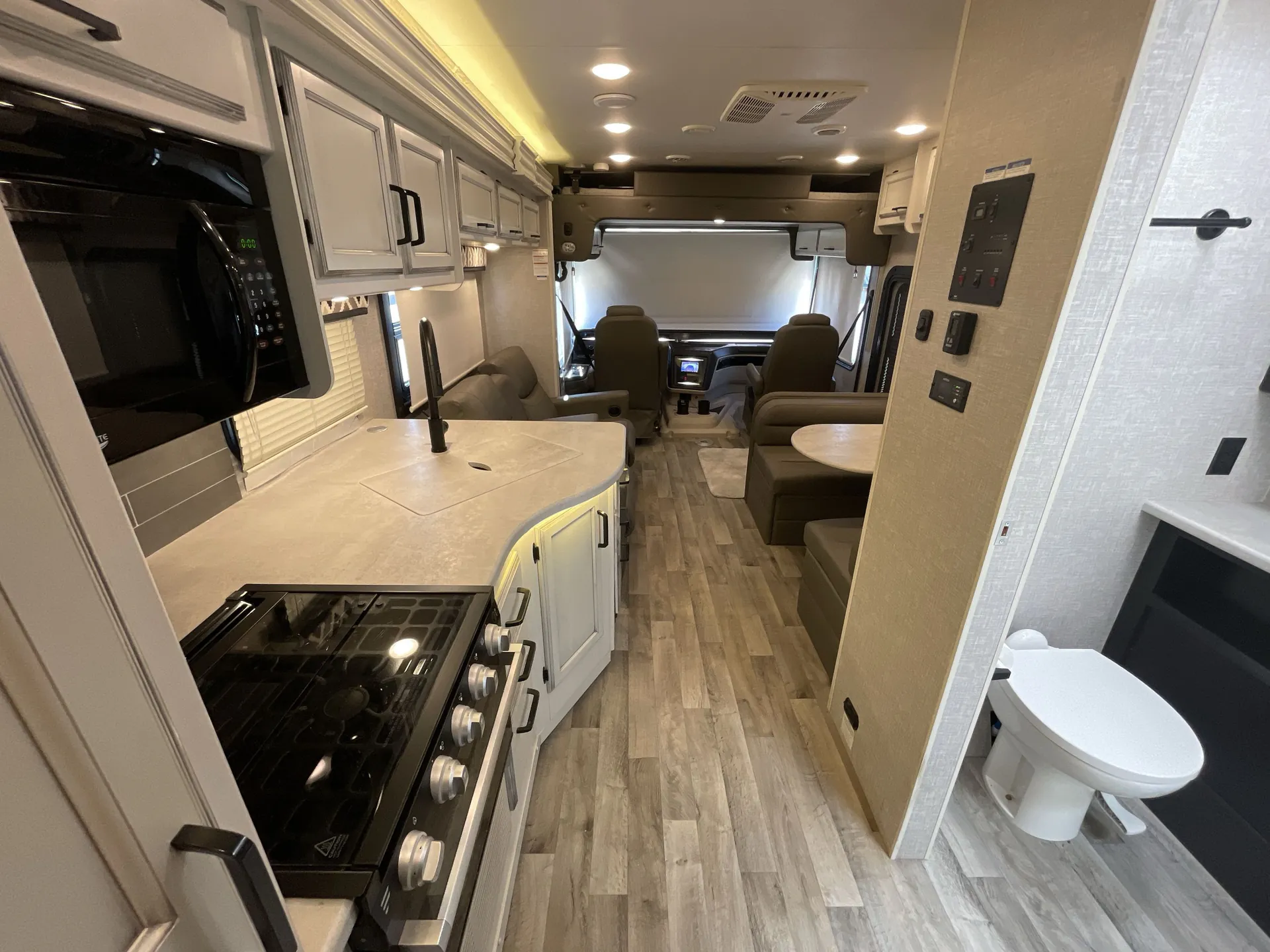 2022 Entegra Coach Vision 29S — living area main