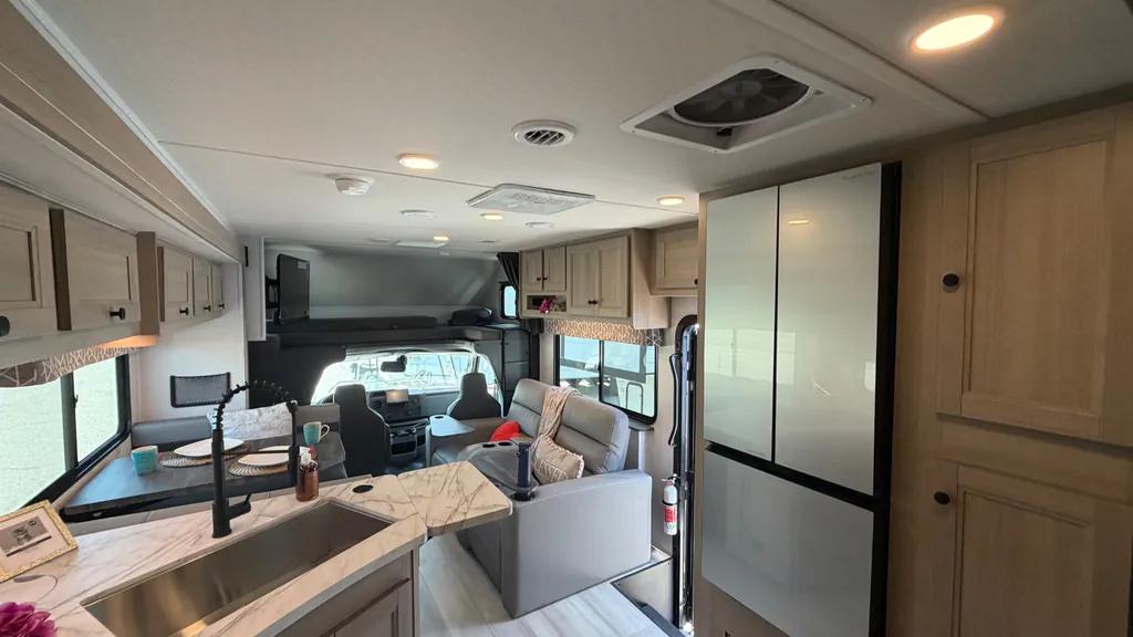 2026 Forest River Sunseeker 3050S, Photos photo 6