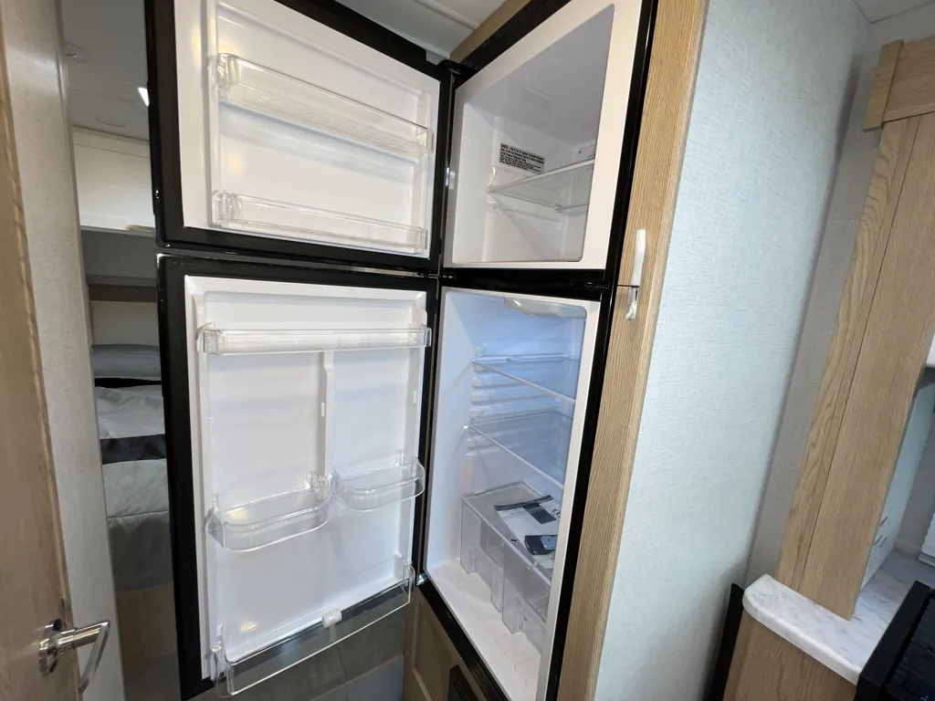 2026 Thor Motor Coach Freedom Elite 28HE, Photos photo 6