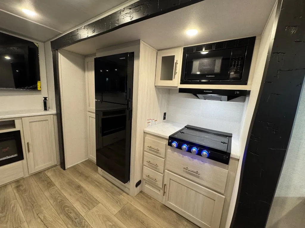 2026 Forest River Un-Mapped 25RL, Photos photo 8