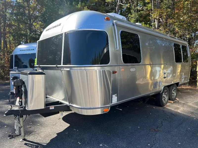 2026 Airstream Trade Wind 25FB - Photo 4