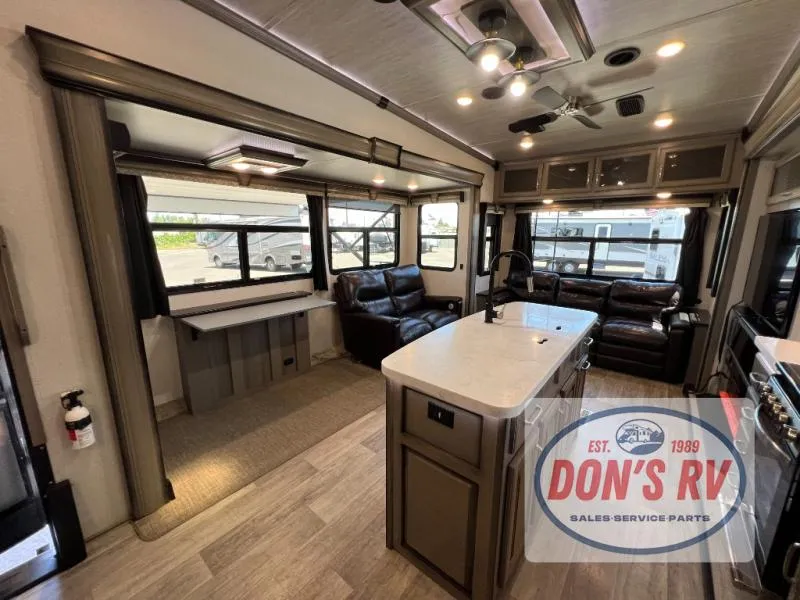 2021 Keystone Montana 3120RL - Photo 4
