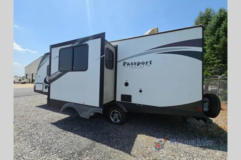 2017 Keystone RV Passport Used    2400BH Grand Touring - Photo 3