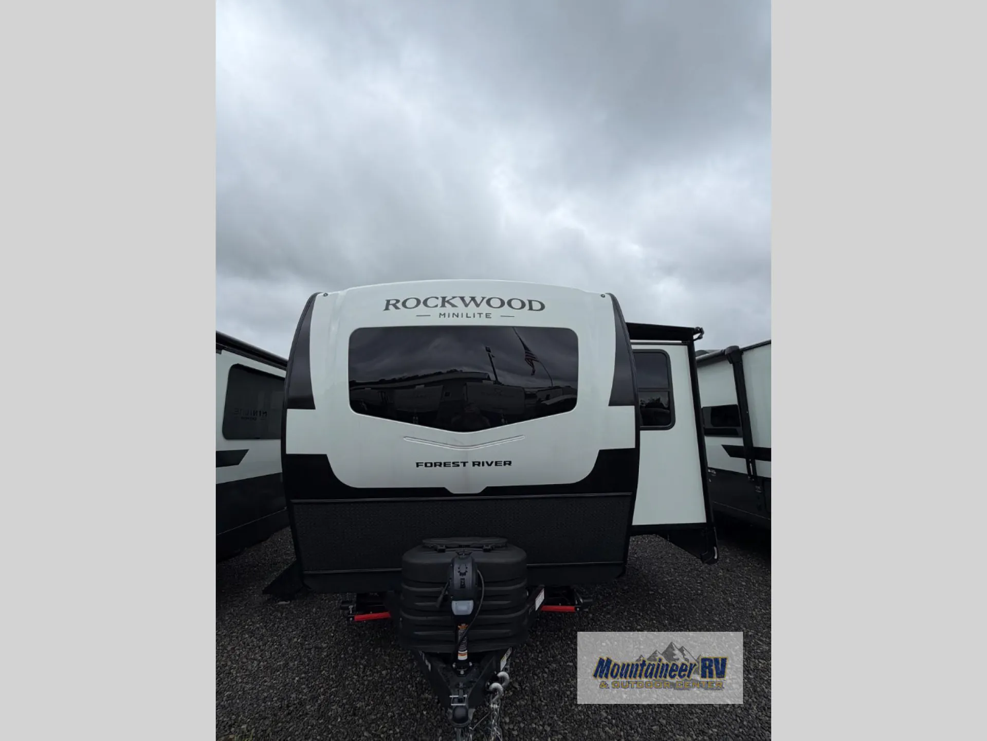 2027 Forest River Rockwood Mini Lite 2506FK - Photo 3