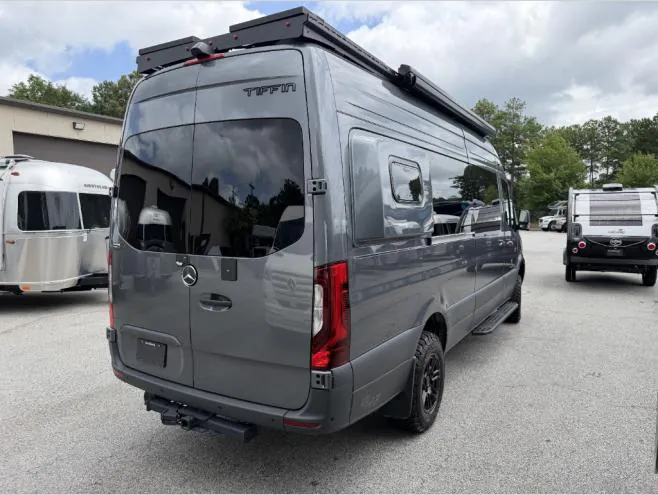 2026 Tiffin GH2 22BV - Photo 3