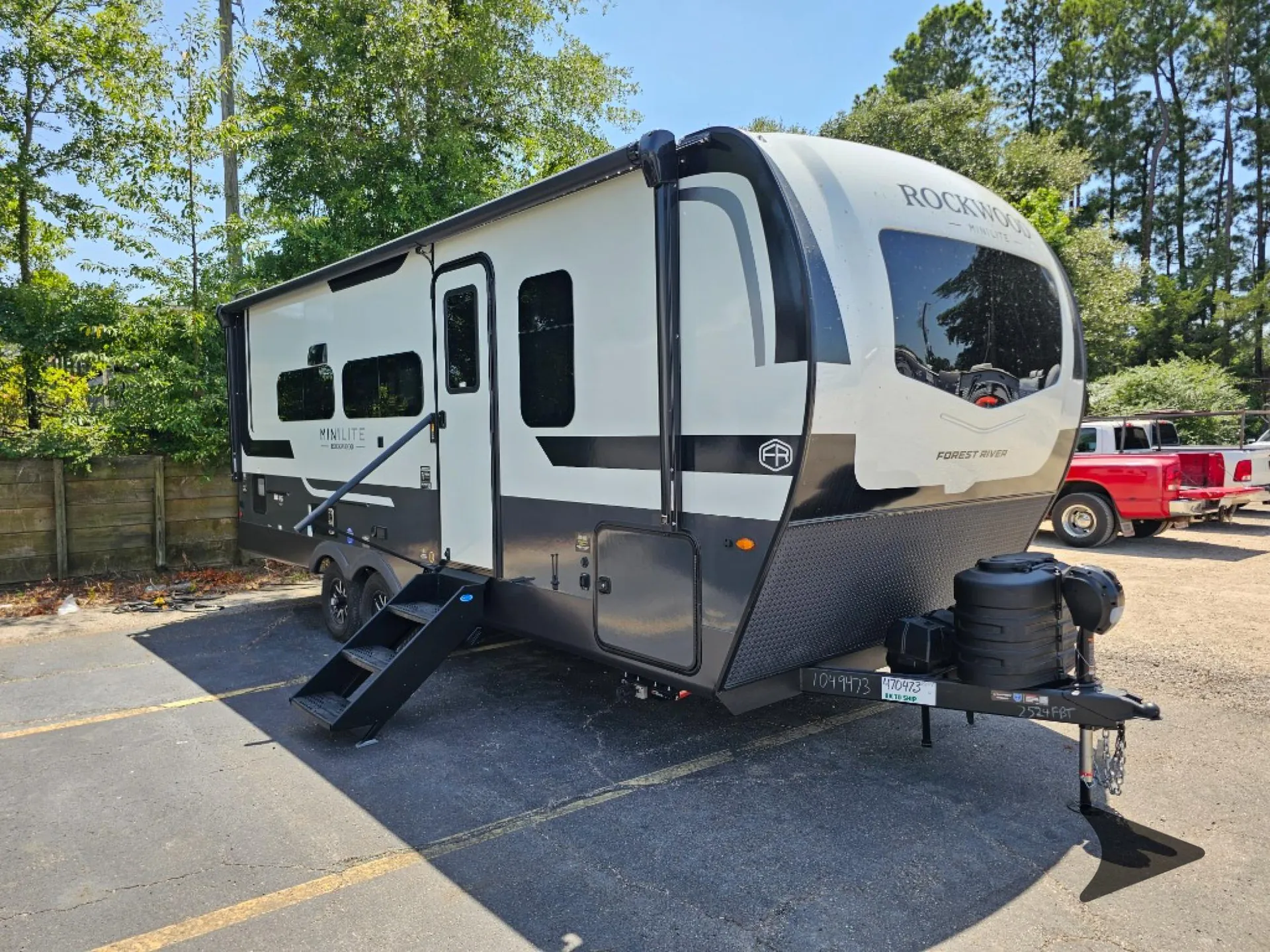 2027 Forest River Rockwood Mini Lite 2524FBT