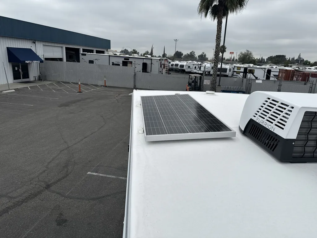 2026 Brinkley Model Ix 20X, Photos photo 7