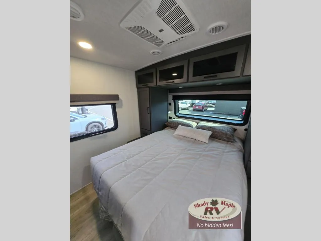 2026 Forest River Rockwood Ultra Lite 2906RL - Photo 3