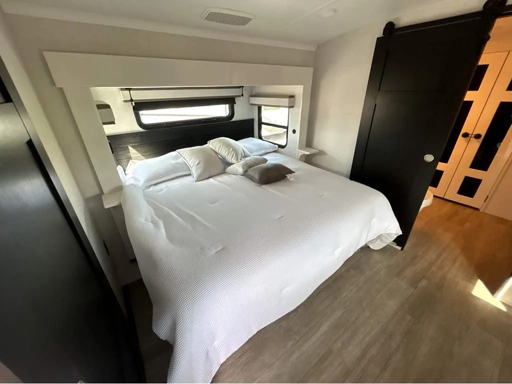 2026 Jayco Pinnacle 36FBTS, Photos photo 18