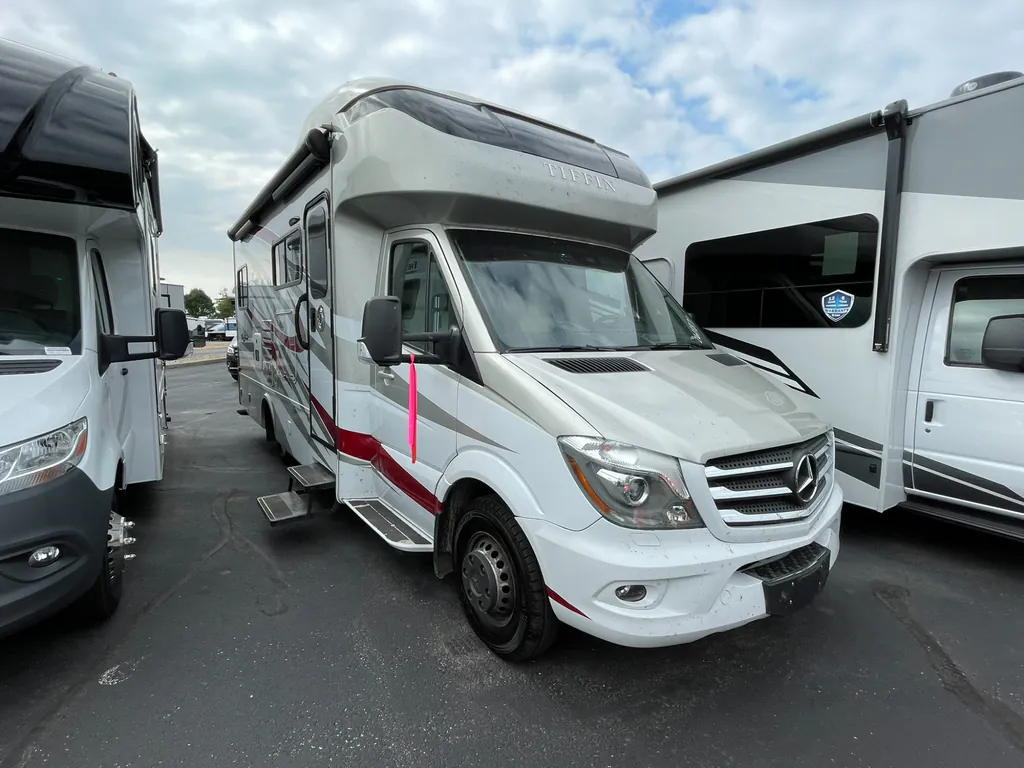 2017 Tiffin Wayfarer 24 QW, Photos photo 20