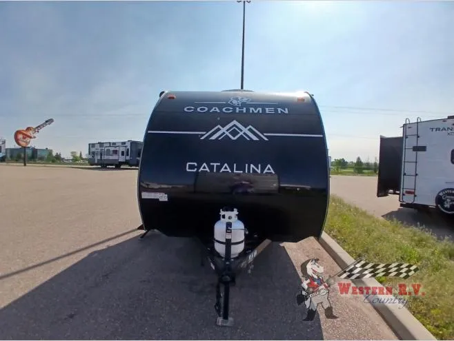 2025 Coachmen Catalina Summit Series 7 134BHX - Photo 2