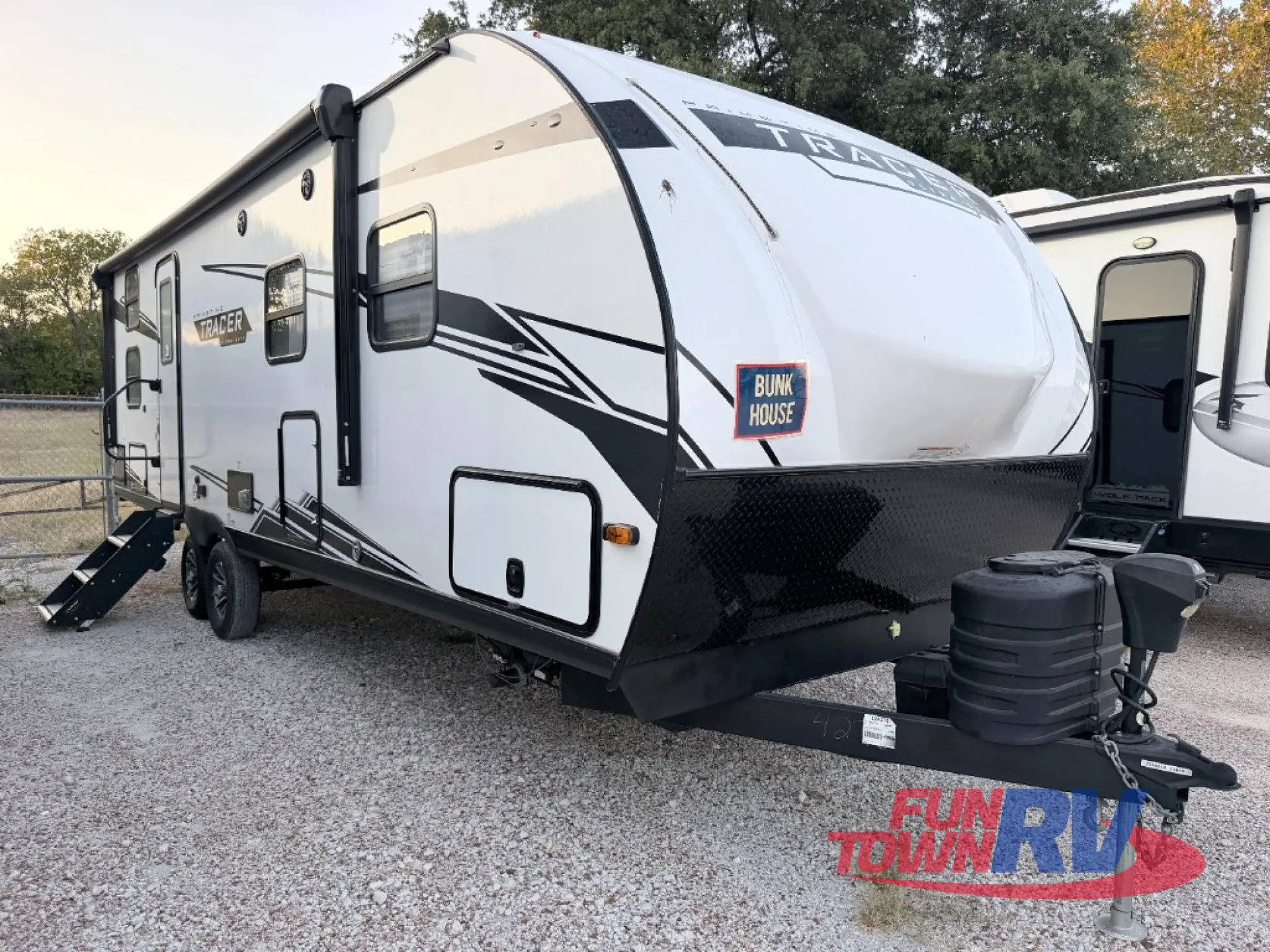 2023 Prime Time Tracer 25BHS - Photo 2