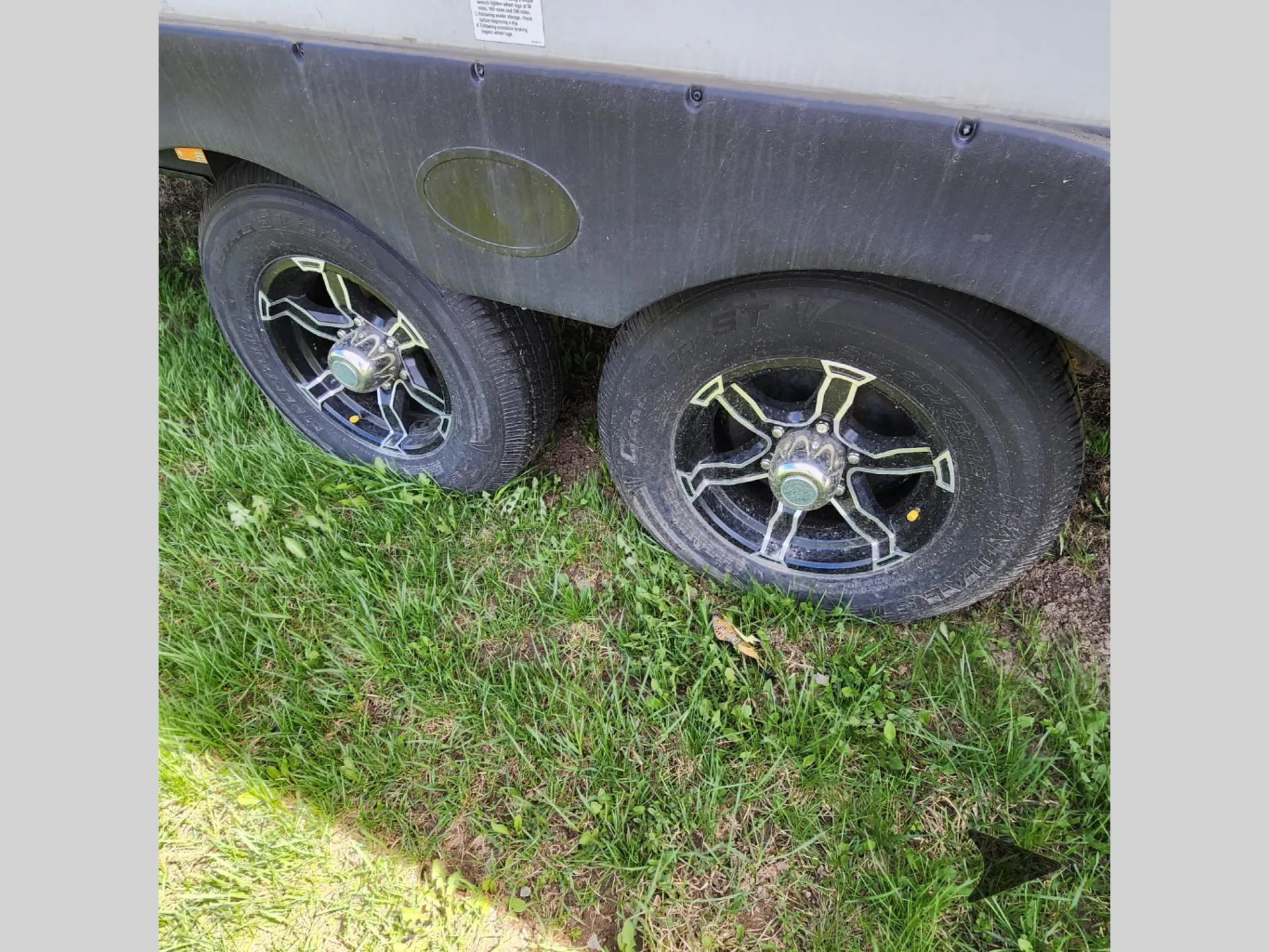 2021 Forest River Vengeance Rogue 25V — Photo 7