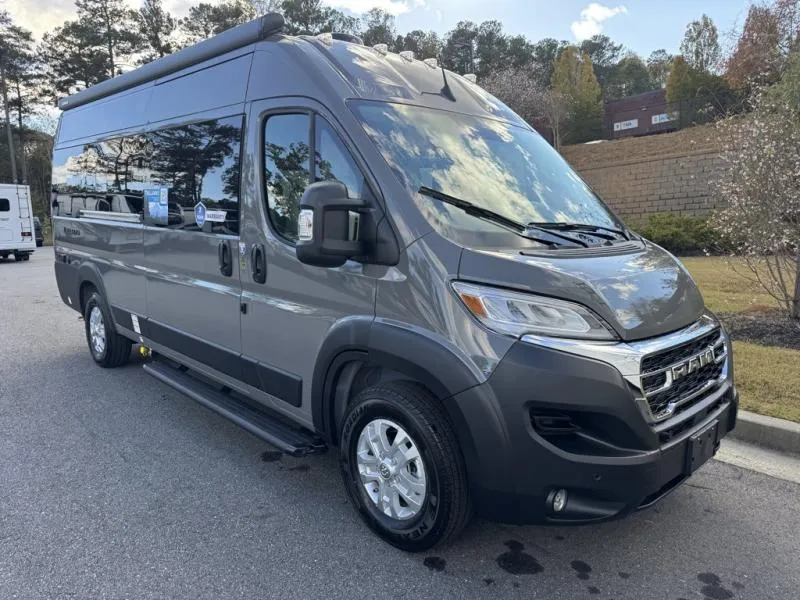 2026 Thor Motor Coach Tellaro 20L - Photo 2