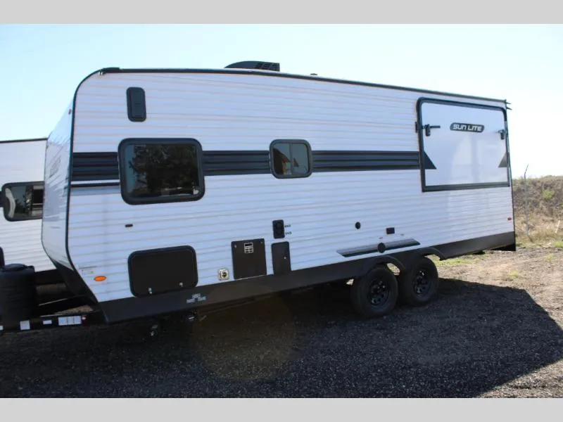 2027 Sunset Park RV Sun Lite 25THX - Photo 3