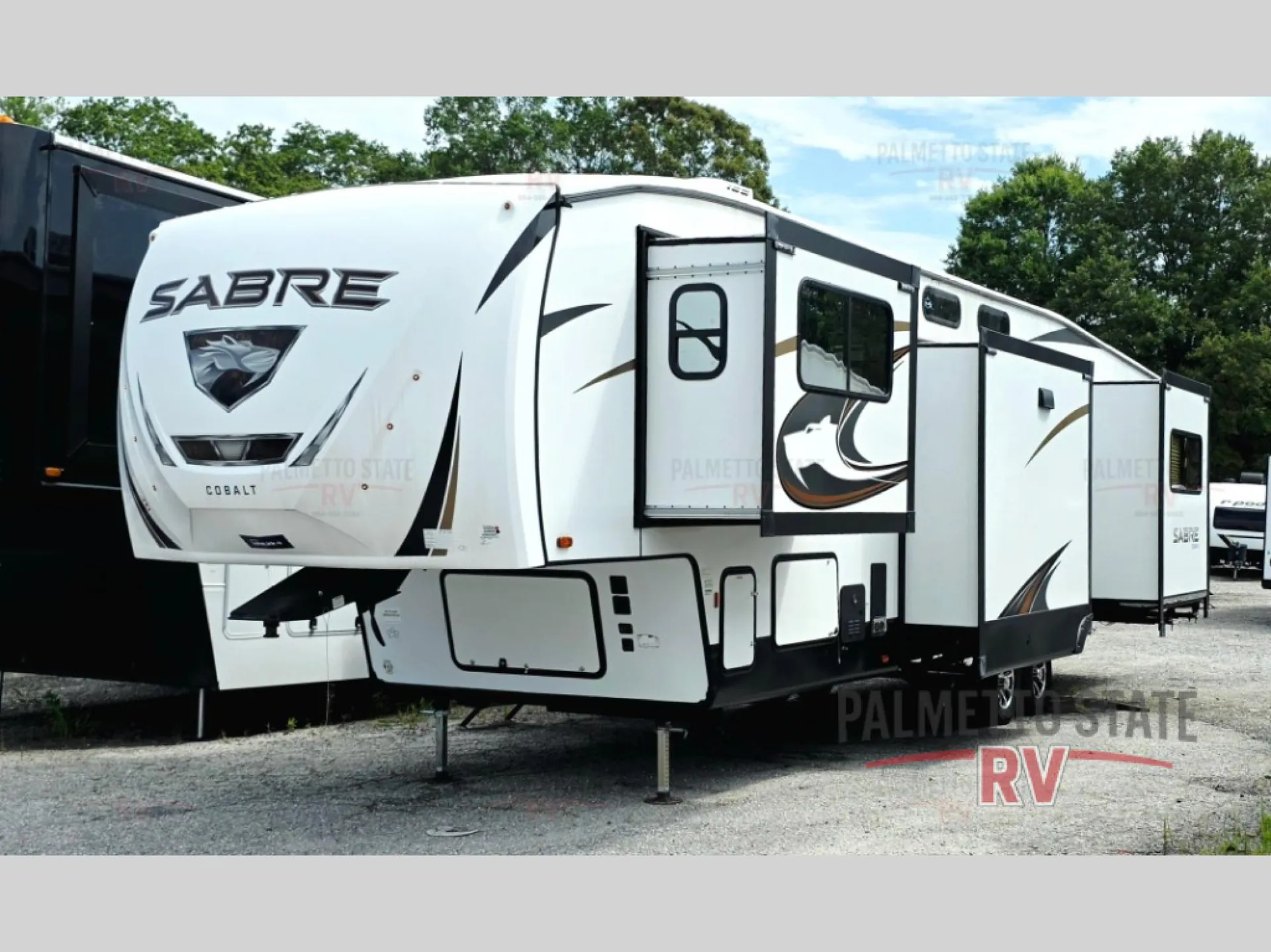 2023 Forest River Sabre 37FLH - Photo 2