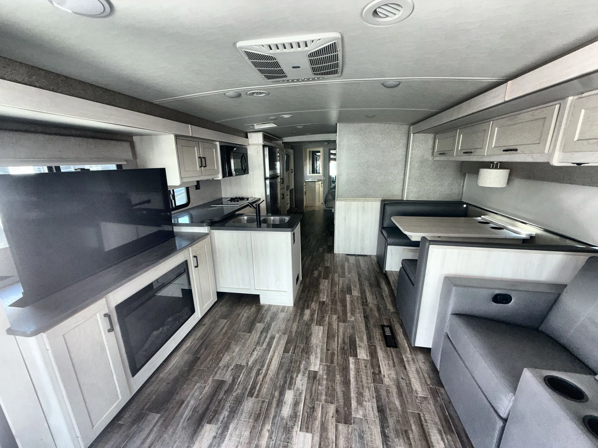 2022 Winnebago Adventurer 36Z — living area main