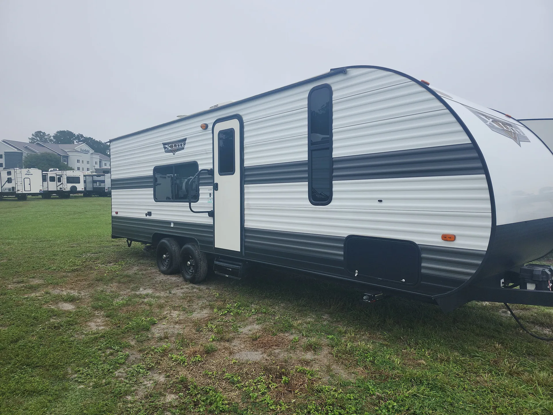 2023 Forest River Wildwood X-Lite 261BHXL — campside