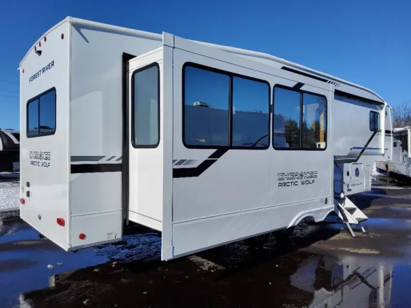 2026 Forest River Cherokee Arctic Wolf 289PANO - Photo 3