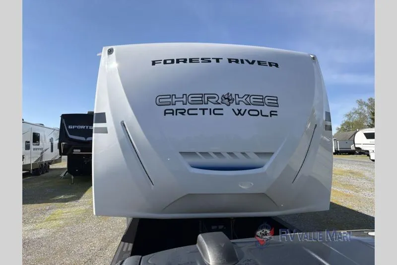 2026 Forest River Cherokee Arctic Wolf 331BH - Photo 4